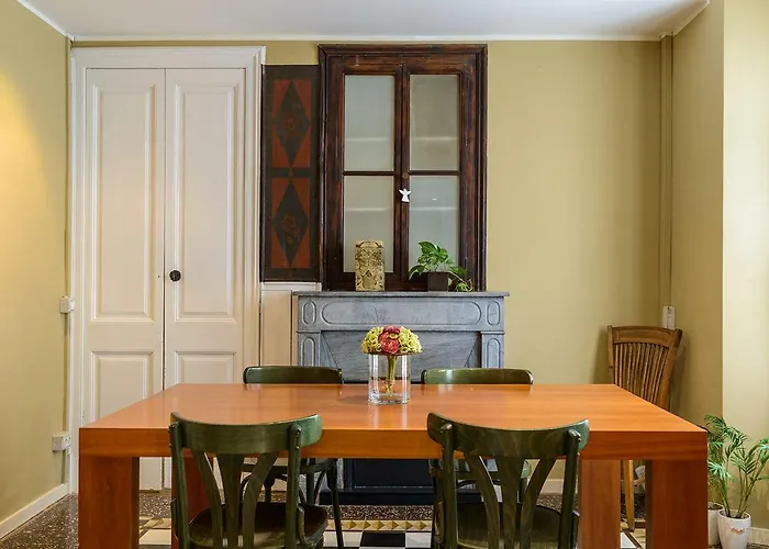 Apg Espais Rambla דירה