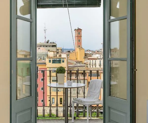 Apg Espais Rambla Жирона